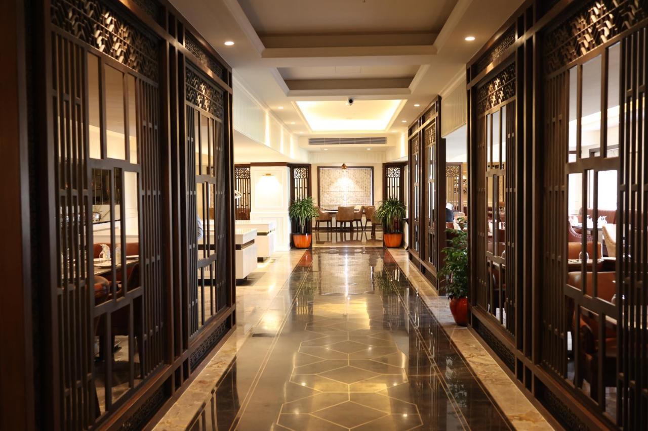 Pride Hotel Bhopal Exterior photo